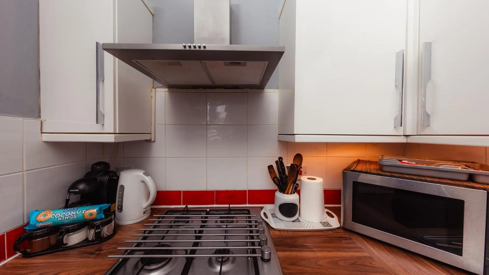 Warm 1 Bed Apartment By Holyrood Palace And Park! Edinburgh United Kingdom